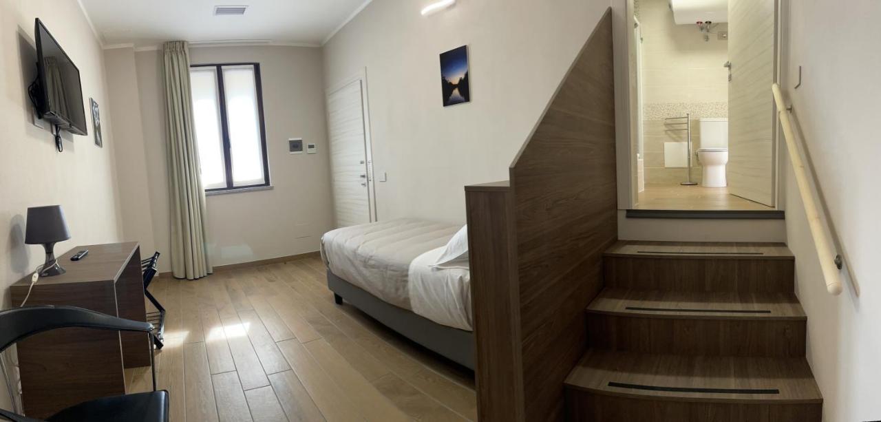 Villoresi Rooms Castano Primo Bagian luar foto